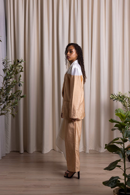 DŪJĀ / Draped Blazer / SAND