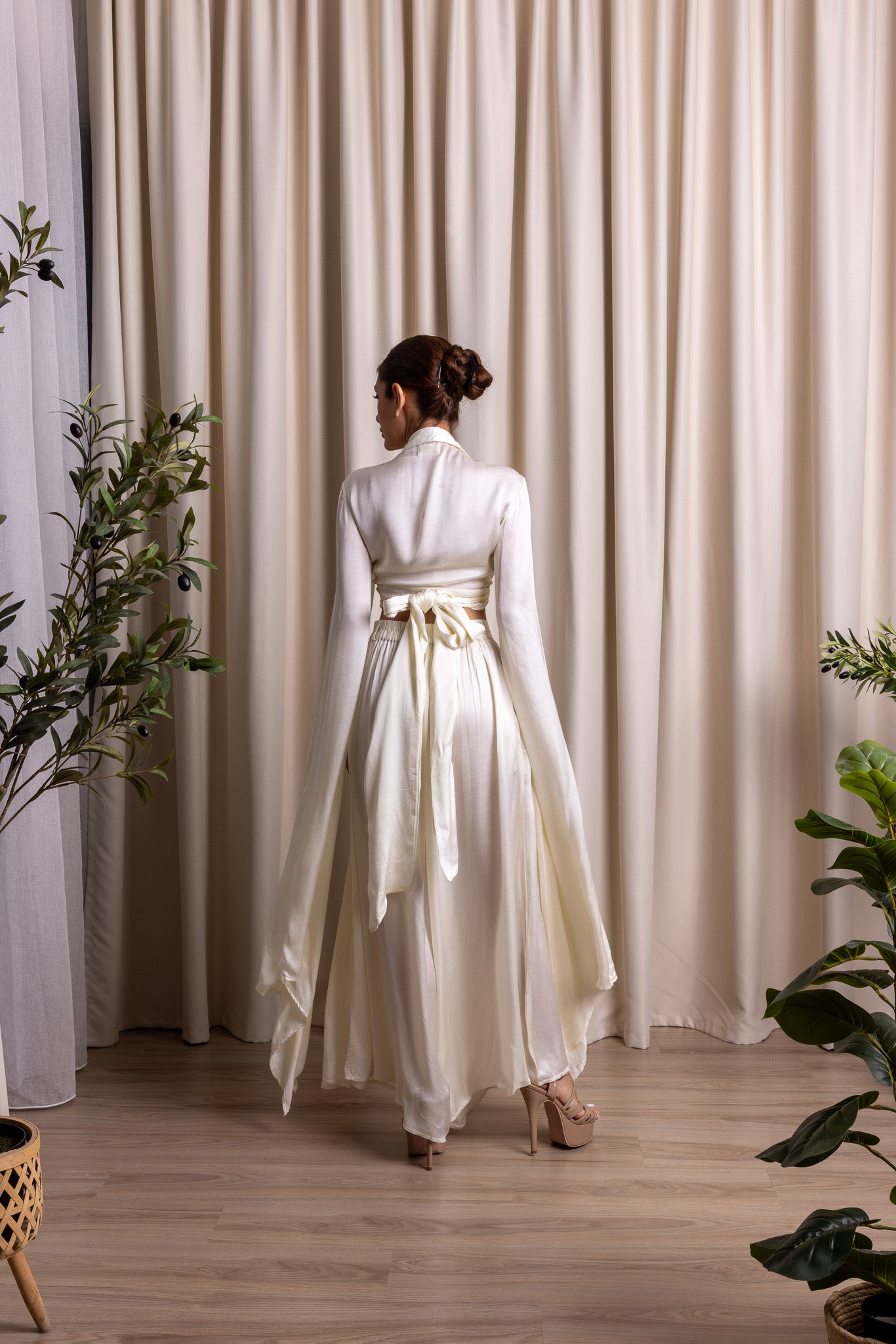 ATVĀH / Wrap Blazer / IVORY – Ras